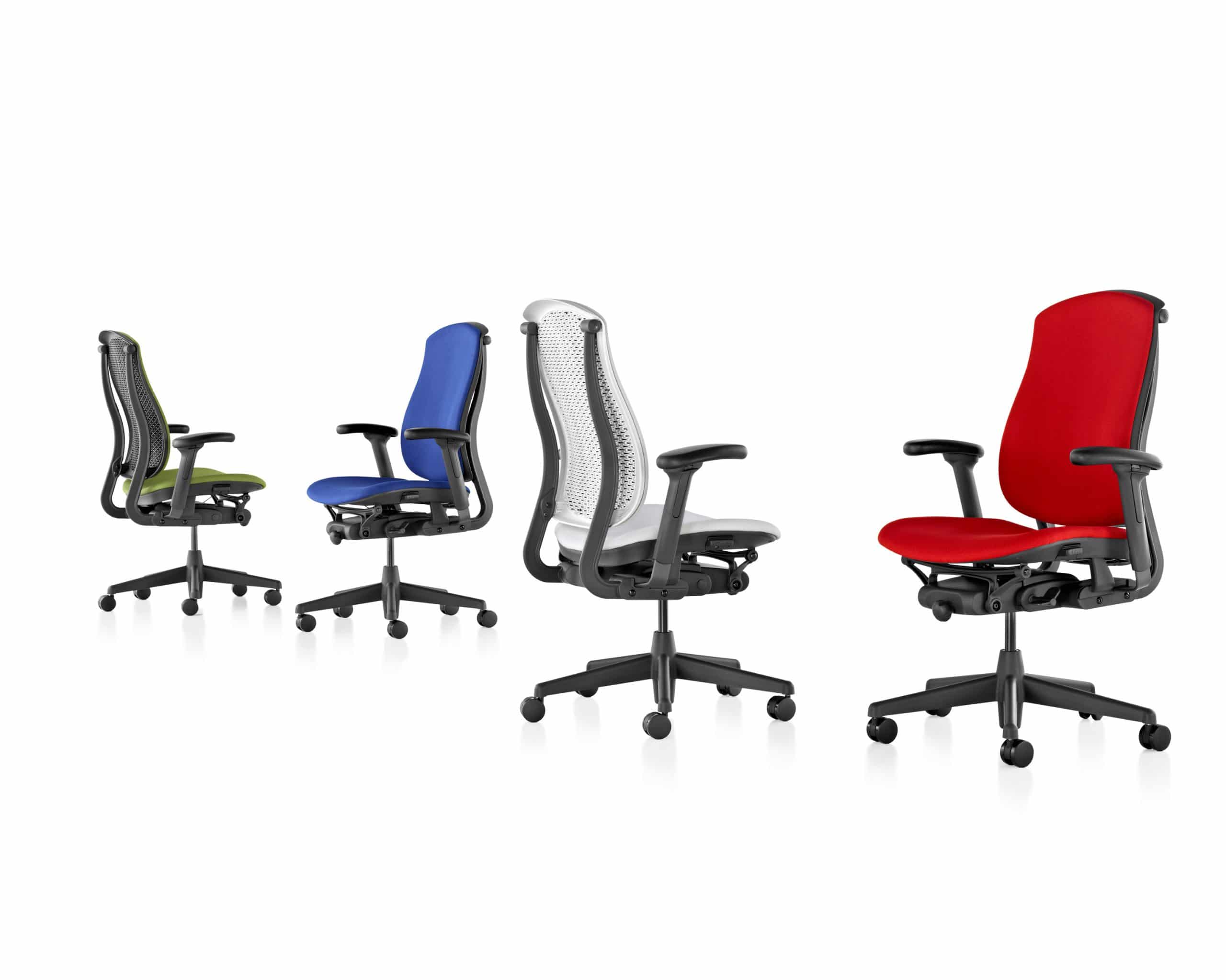 cadeiras Celle, da Herman Miller, em cores diferentes