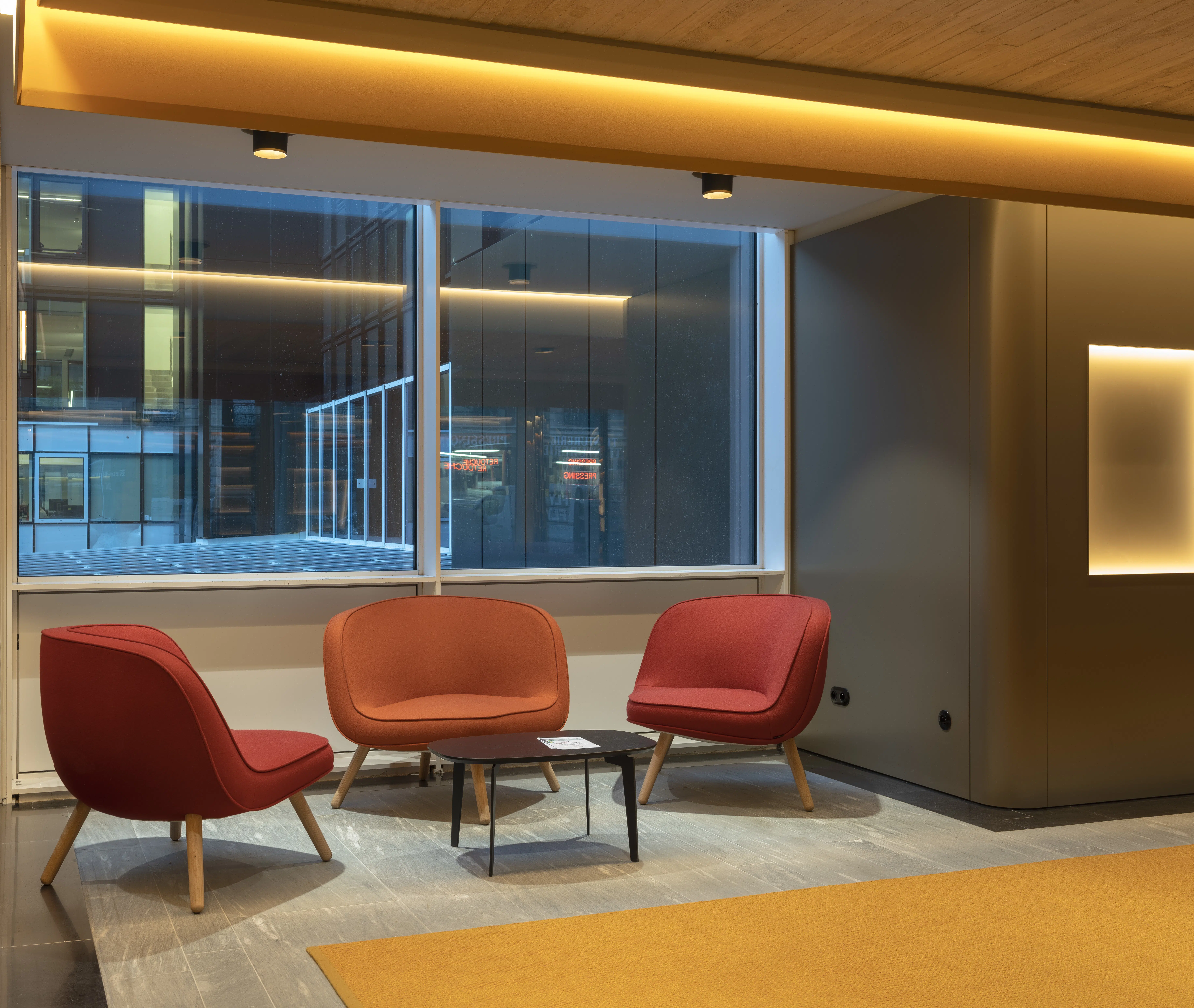 ideias para sala de descanso - poltronas VIA57