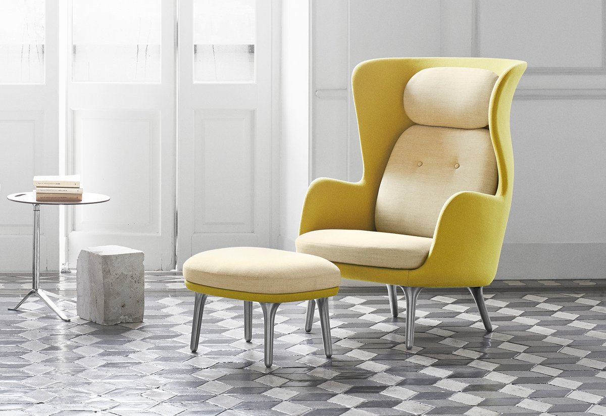 Ro Lounge Chair
