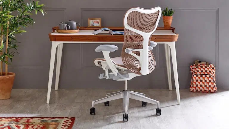 cadeira Mirra 2 em ambiente home office