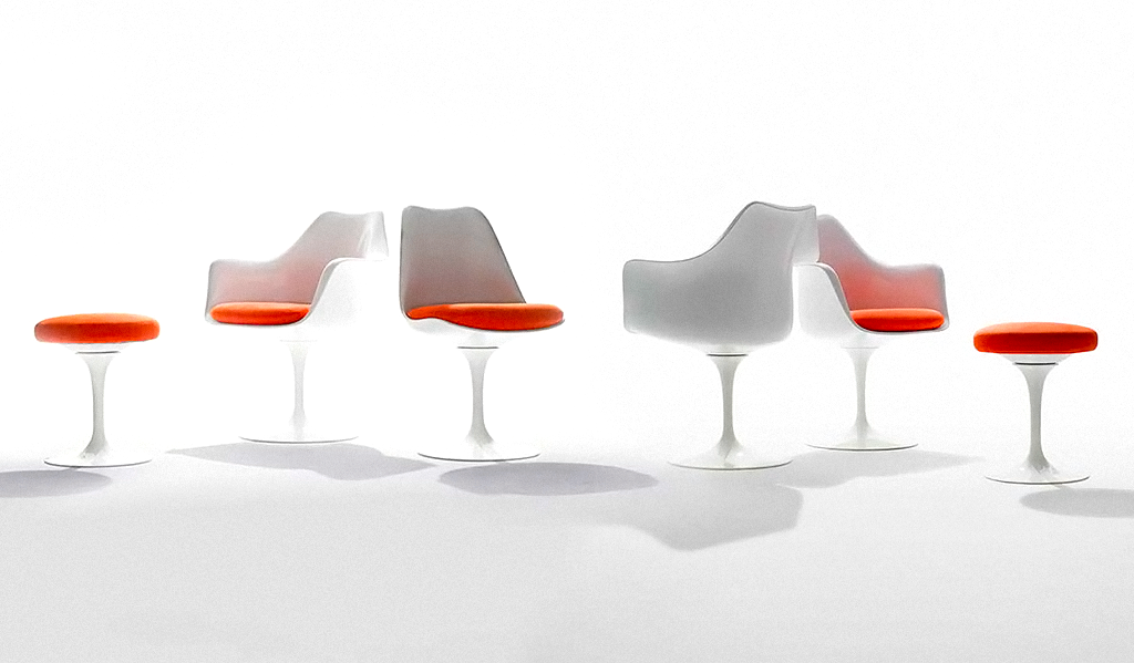 Pedestal Collection de Eero Saarinen para a Knoll.