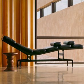 Eames Chaise