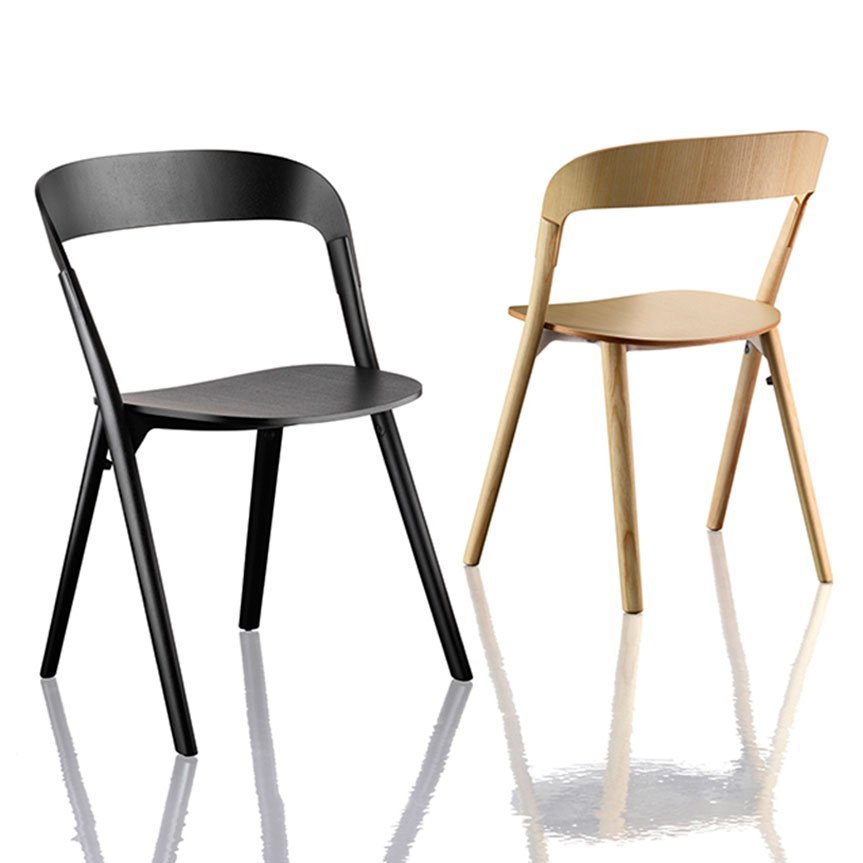 Pila Chair